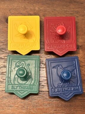 Williams Sonoma Harry Potter House Crest Cookie Cutter Set of 4